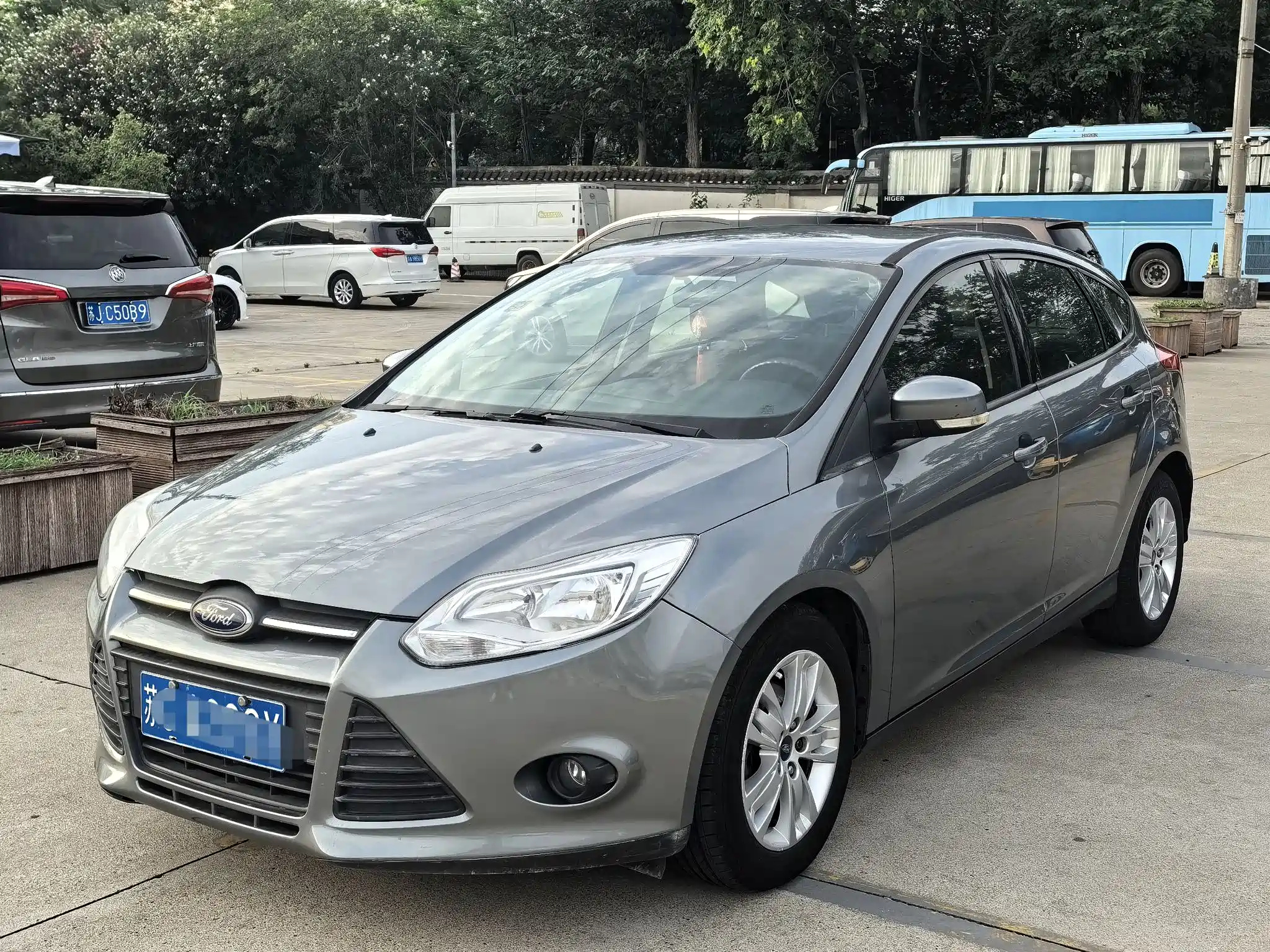 FORD FOCUS 2012