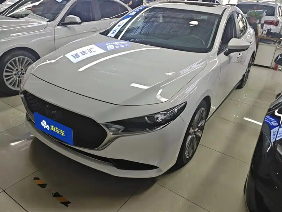 MAZDA 3 AXELA 2020