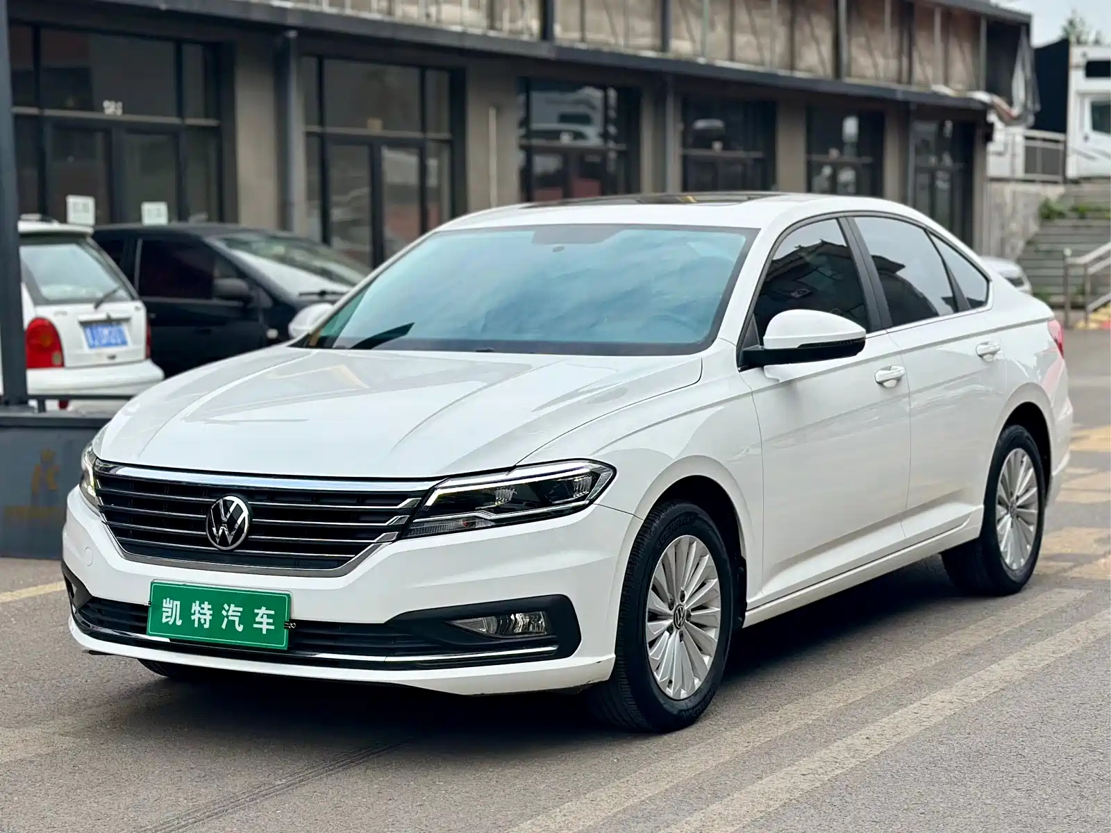 VOLKSWAGEN LAVIDA 2021
