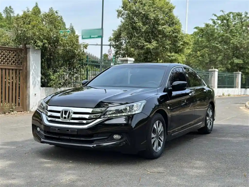 HONDA ACCORD 2015