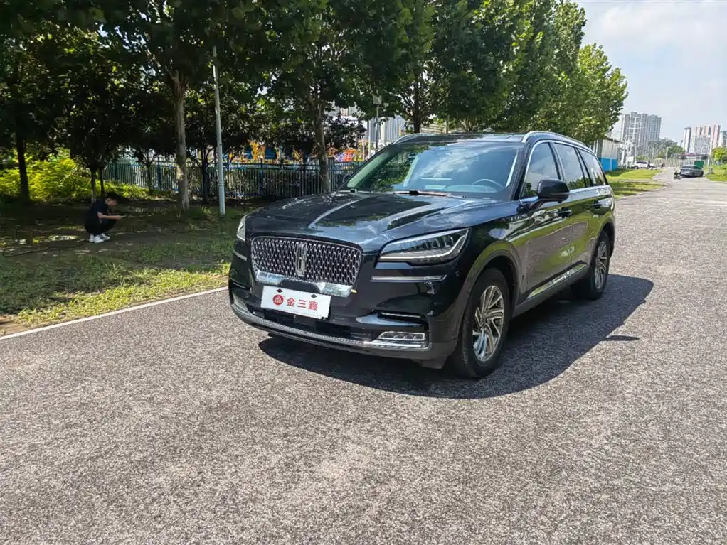 LINCOLN AVIATOR 2021