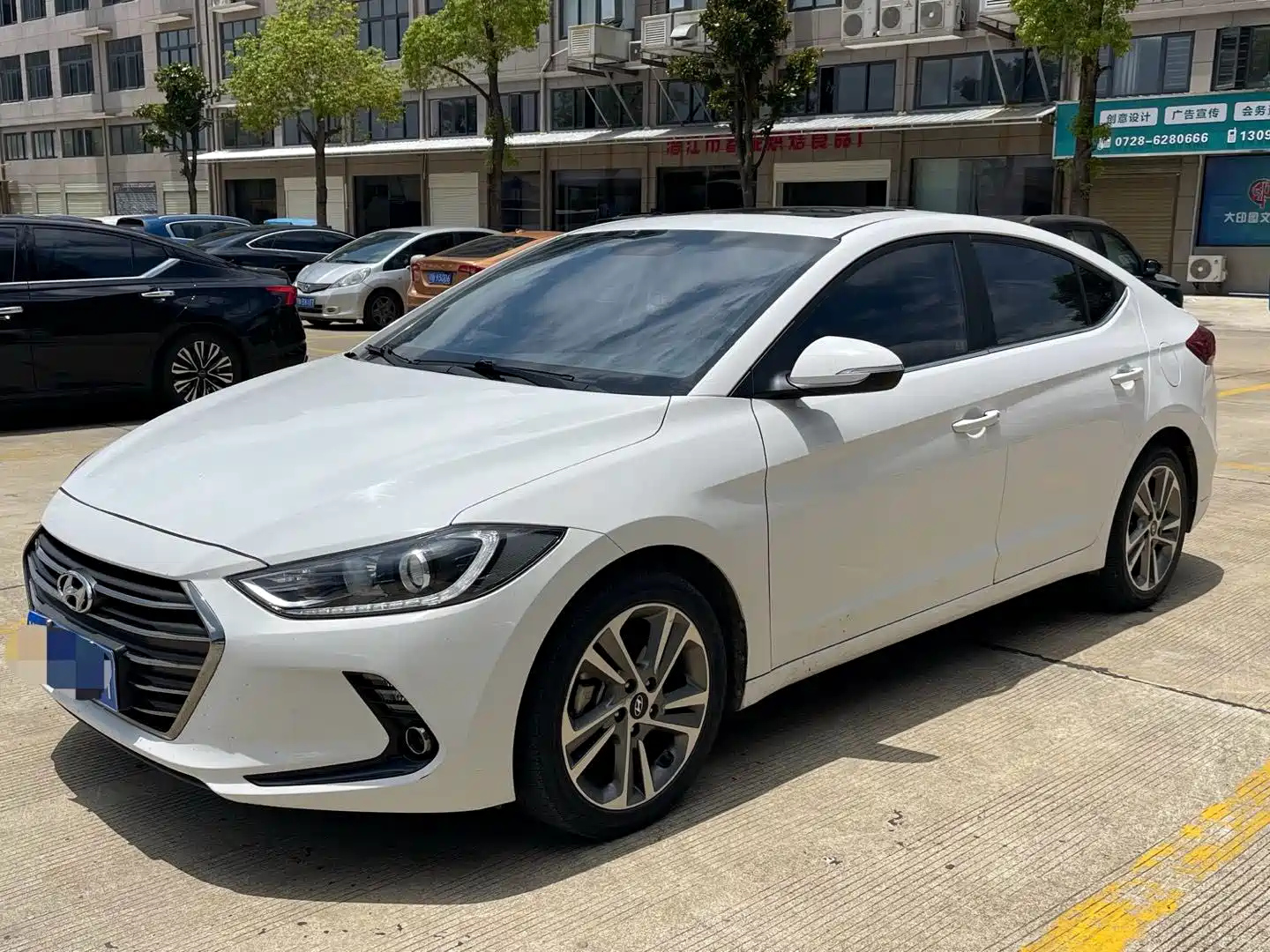 HYUNDAI ELANTRA 2016