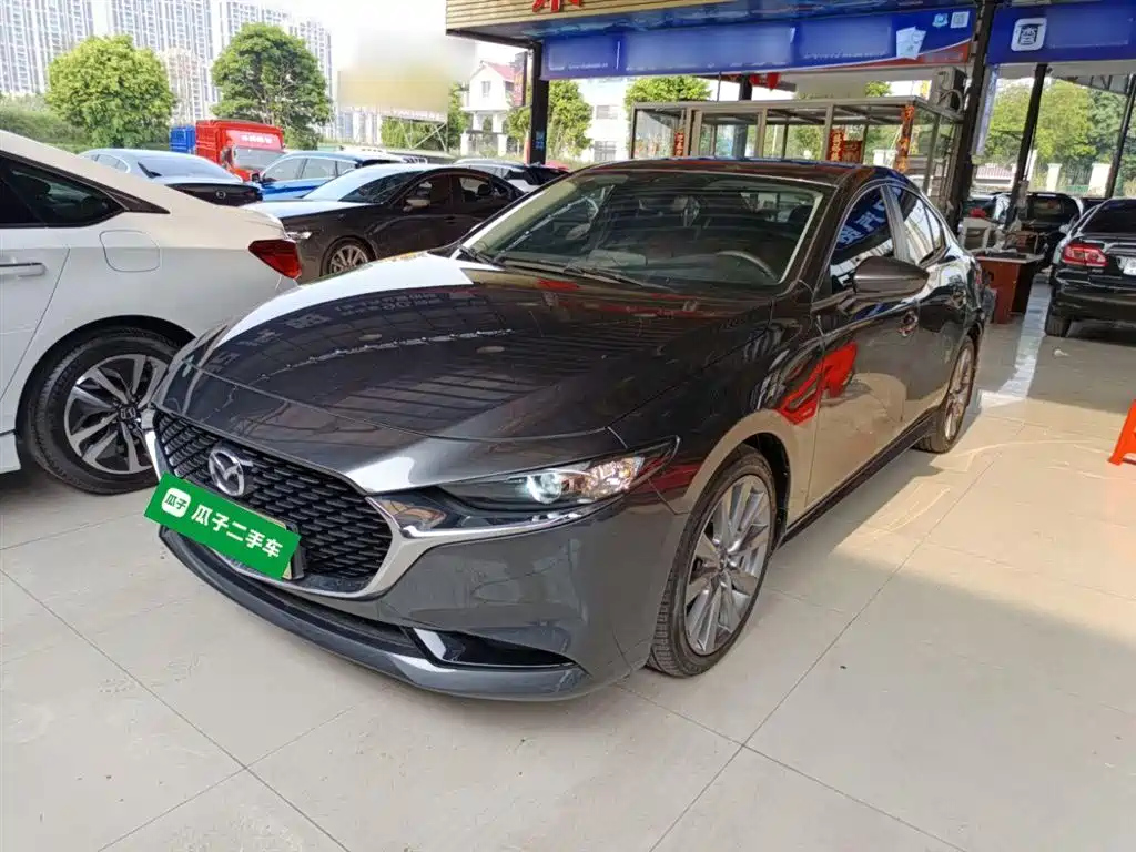 MAZDA 3 AXELA 2020