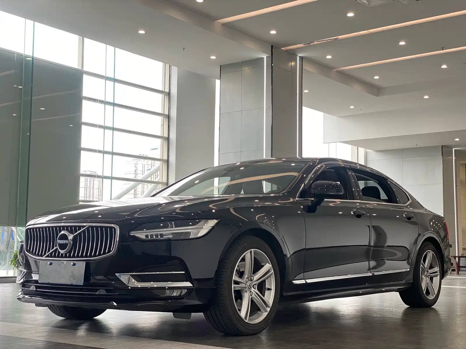 VOLVO S90 2020
