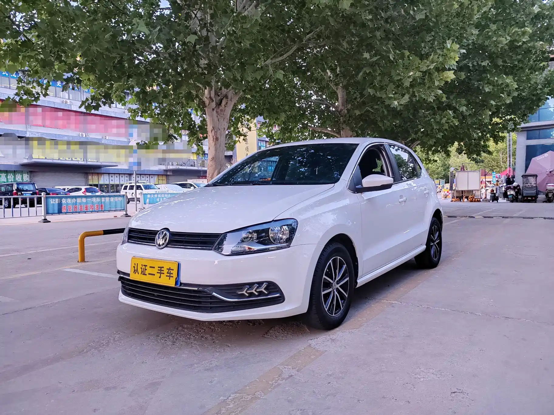 VOLKSWAGEN POLO 2018