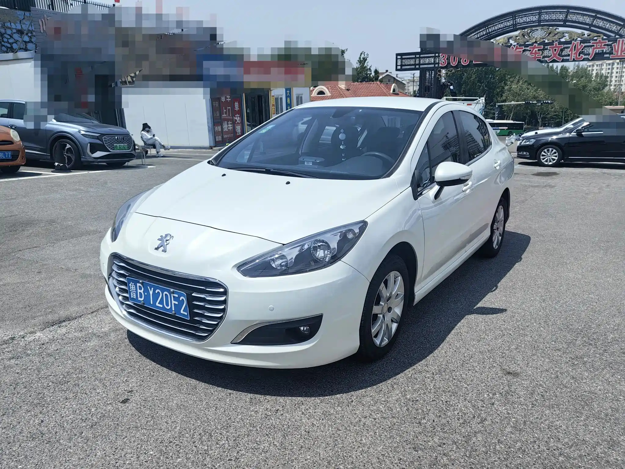 PEUGEOT 308 2014