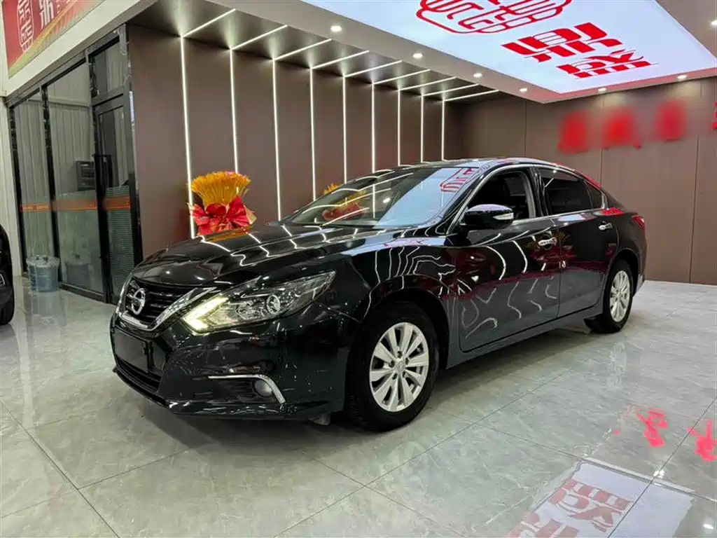 NISSAN TEANA 2016