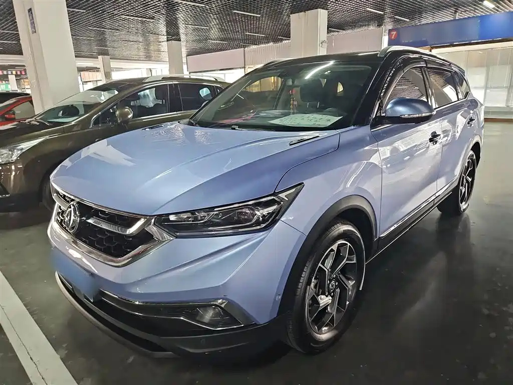 DONGFENG AEOLUS AX7 2019