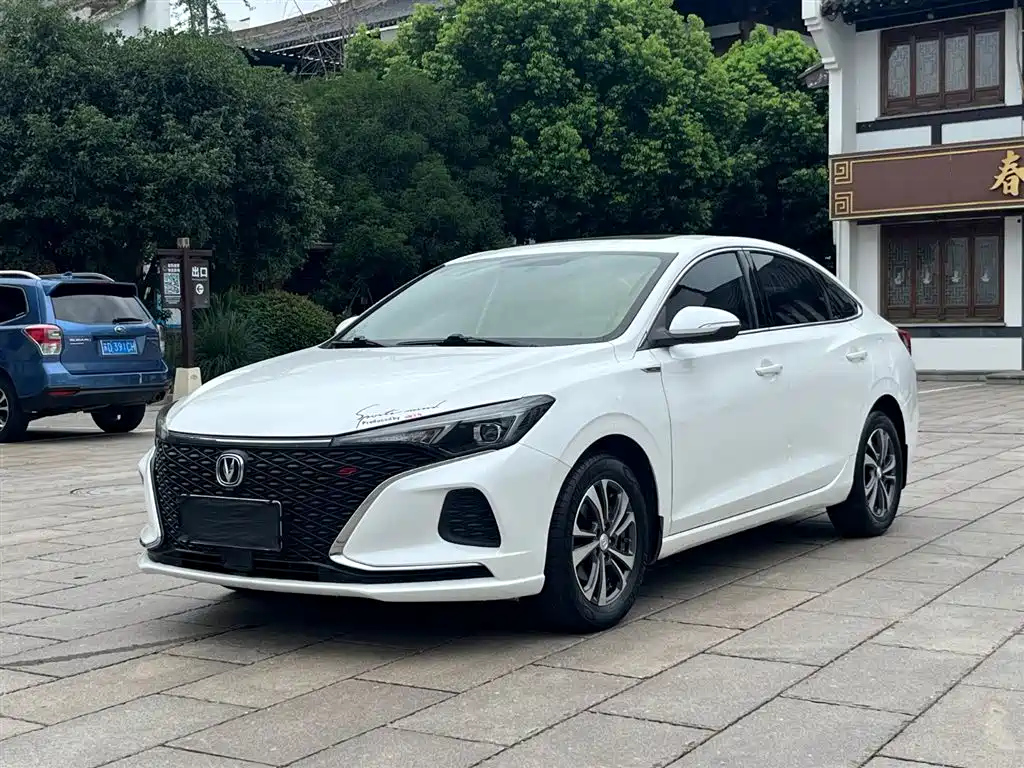 CHANGAN EADO 2020