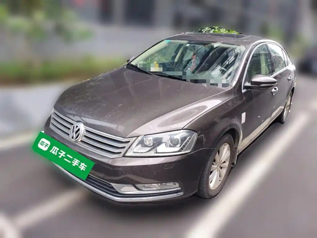VOLKSWAGEN MAGOTAN 2015