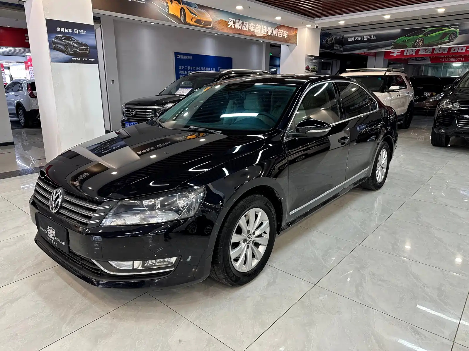 VOLKSWAGEN PASSAT 2014