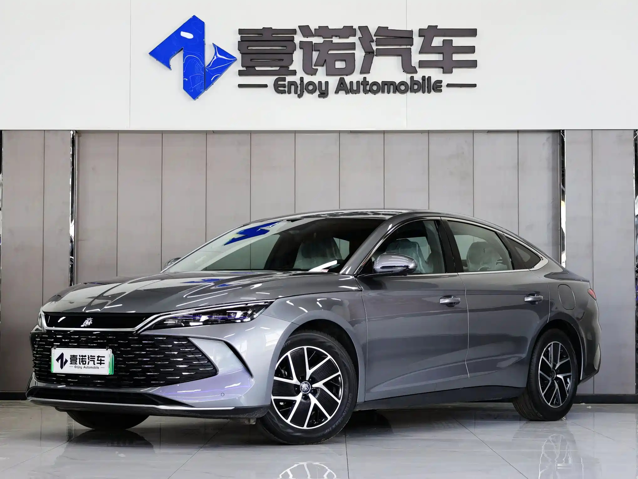 BYD QIN L 2024