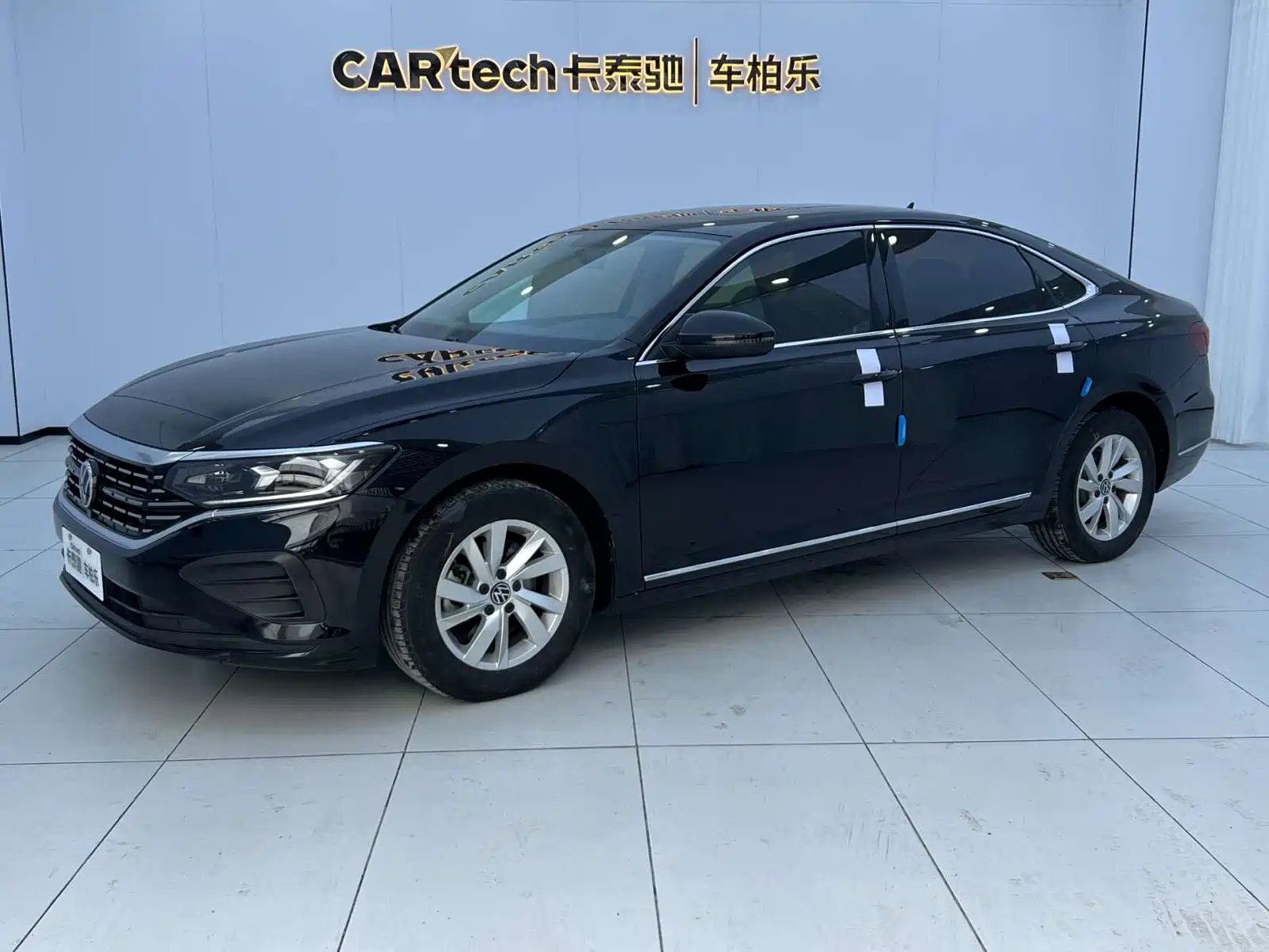 VOLKSWAGEN PASSAT 2022