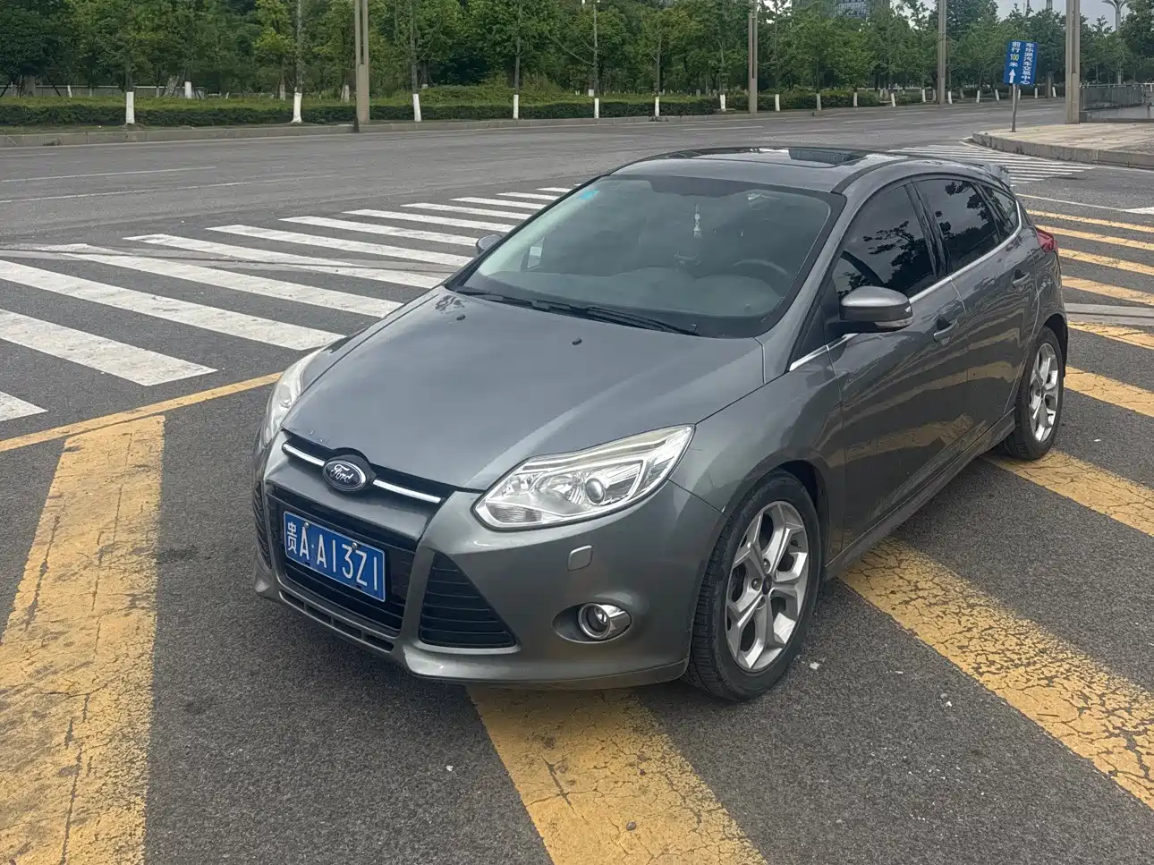 FORD FOCUS 2012