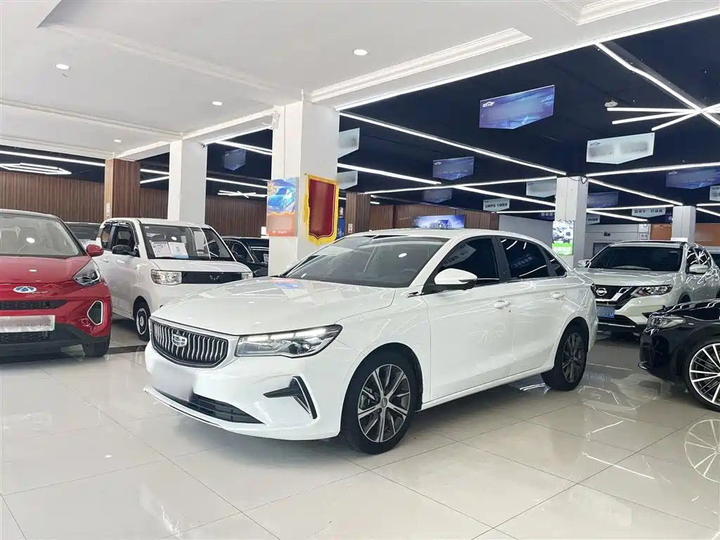 GEELY AUTO EMGRAND 2022