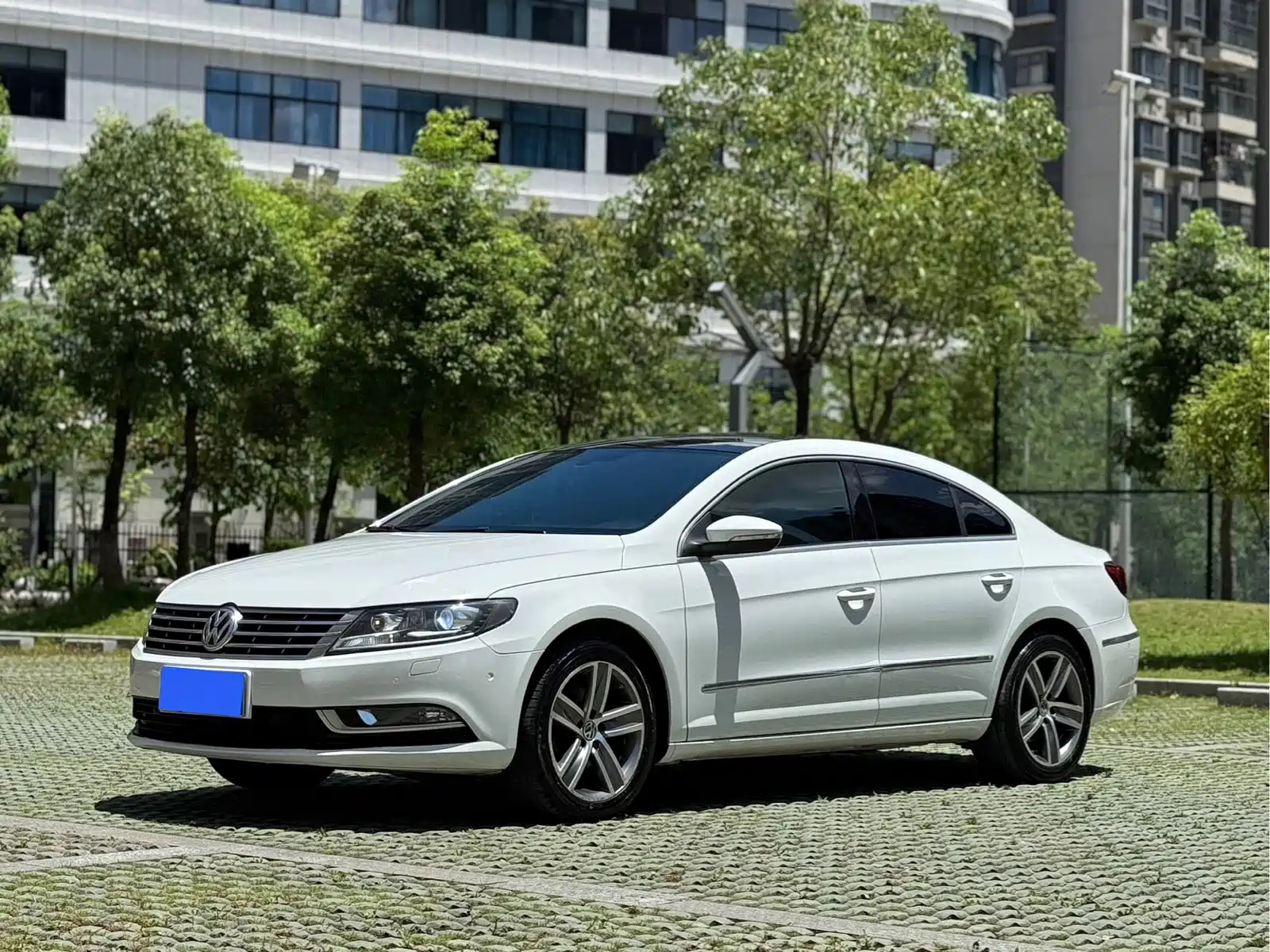 VOLKSWAGEN FAW - VOLKSWAGEN CC 2015