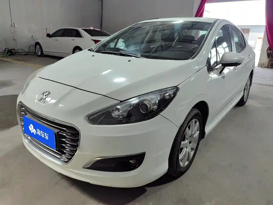 PEUGEOT 308 2013