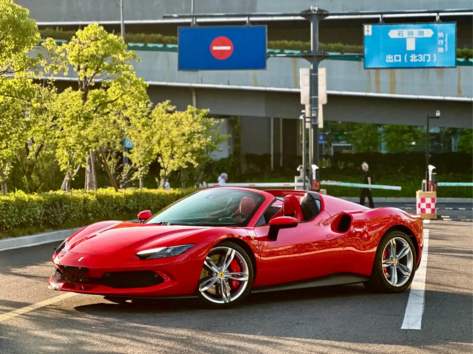 FERRARI 296 2022
