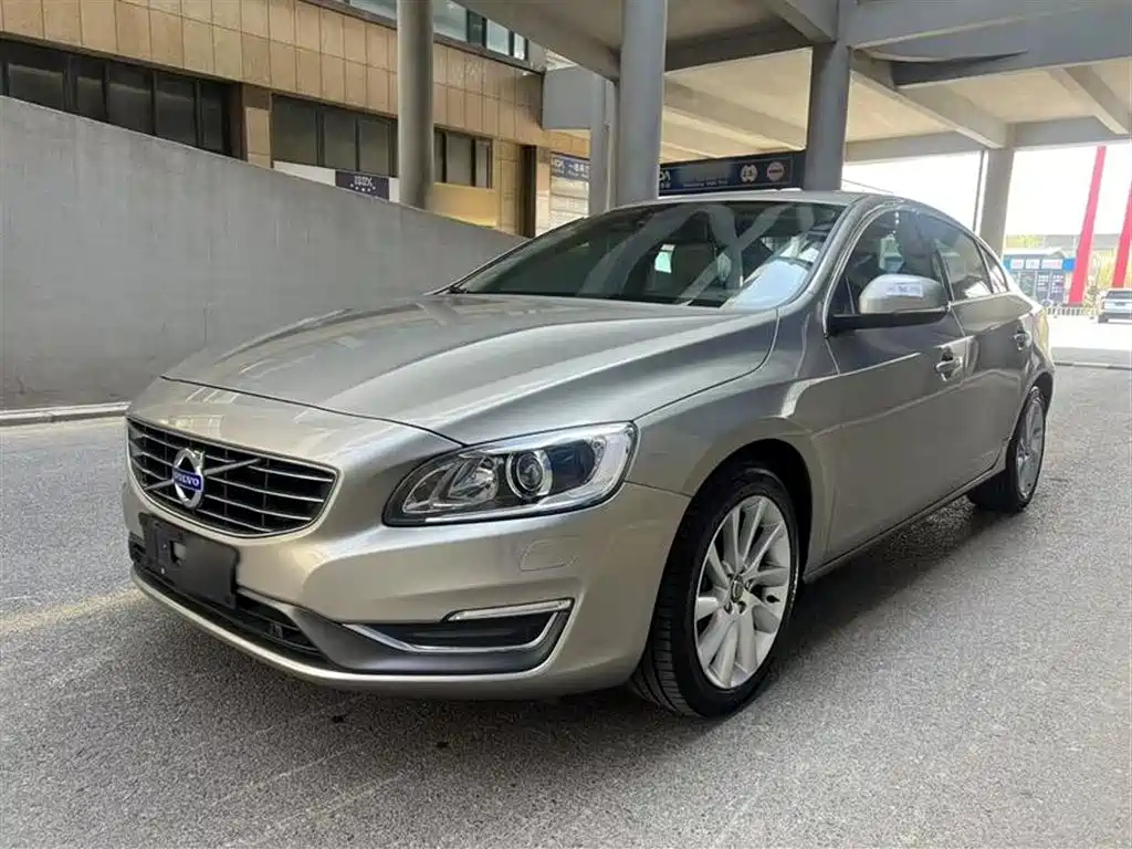 VOLVO S60 2014