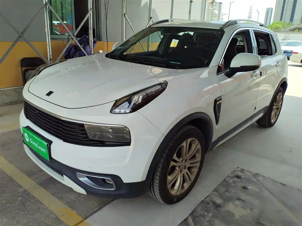 LYNK 01 2017