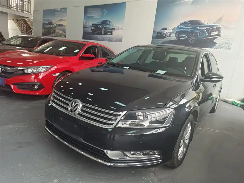 VOLKSWAGEN MAGOTAN 2015