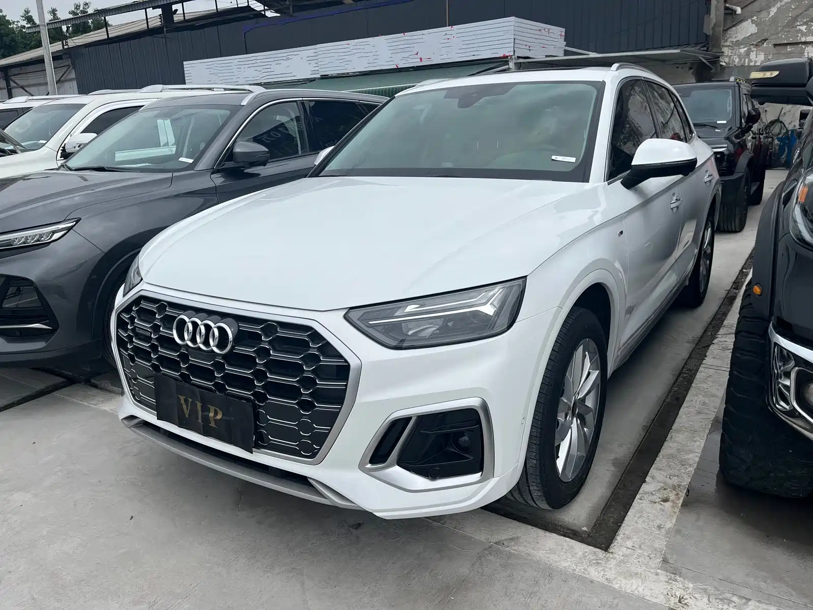 AUDI Q5L
