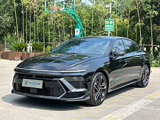 Заказать HYUNDAI SONATA