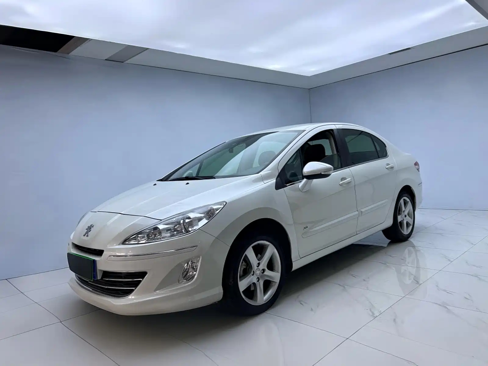 PEUGEOT 408 2013