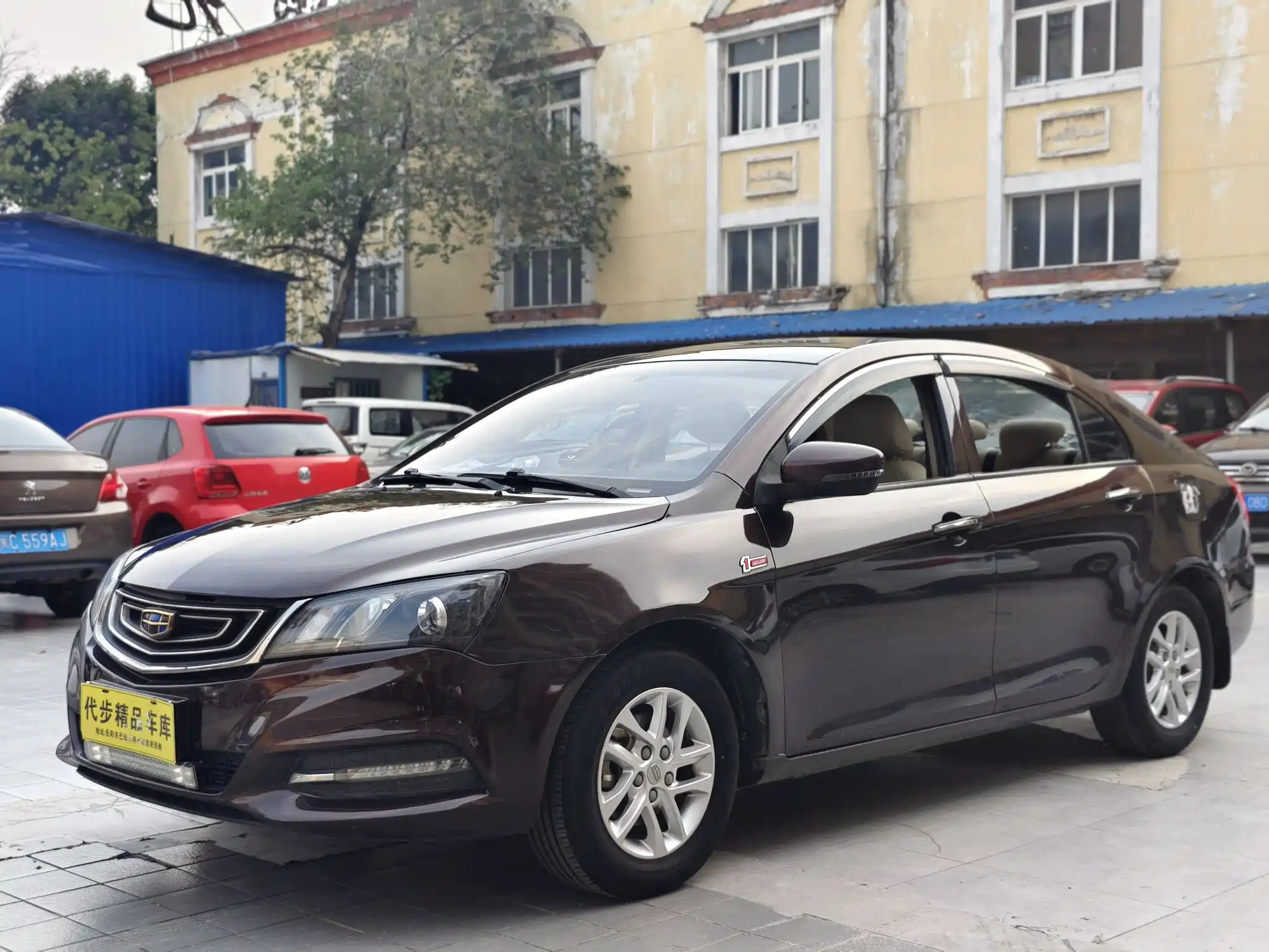 GEELY AUTO EMGRAND 2017