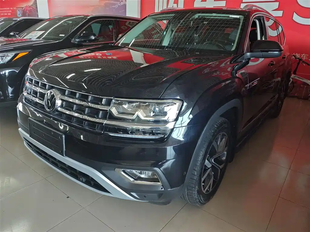 VOLKSWAGEN TOURAN 2020