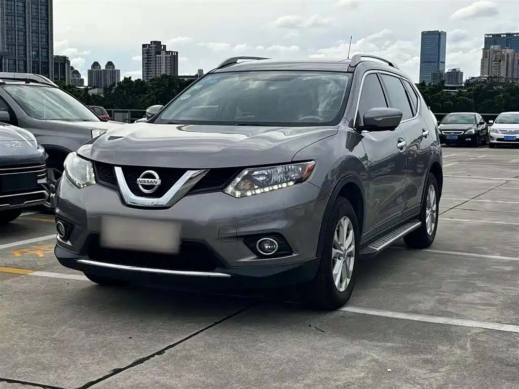 NISSAN X-TRAIL 2014