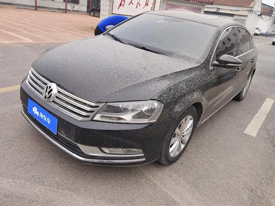 VOLKSWAGEN MAGOTAN 2015