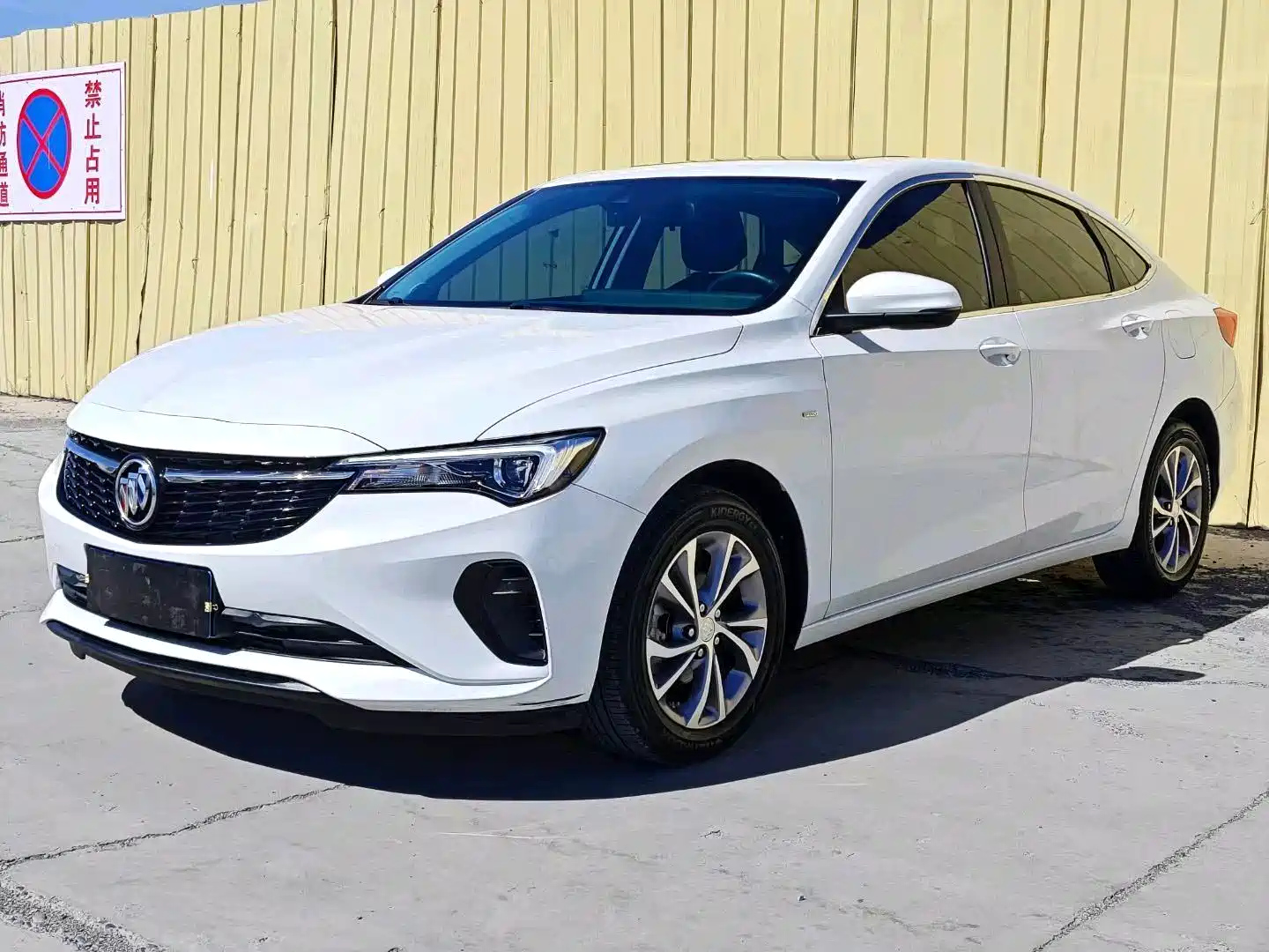 BUICK VERANO 2022