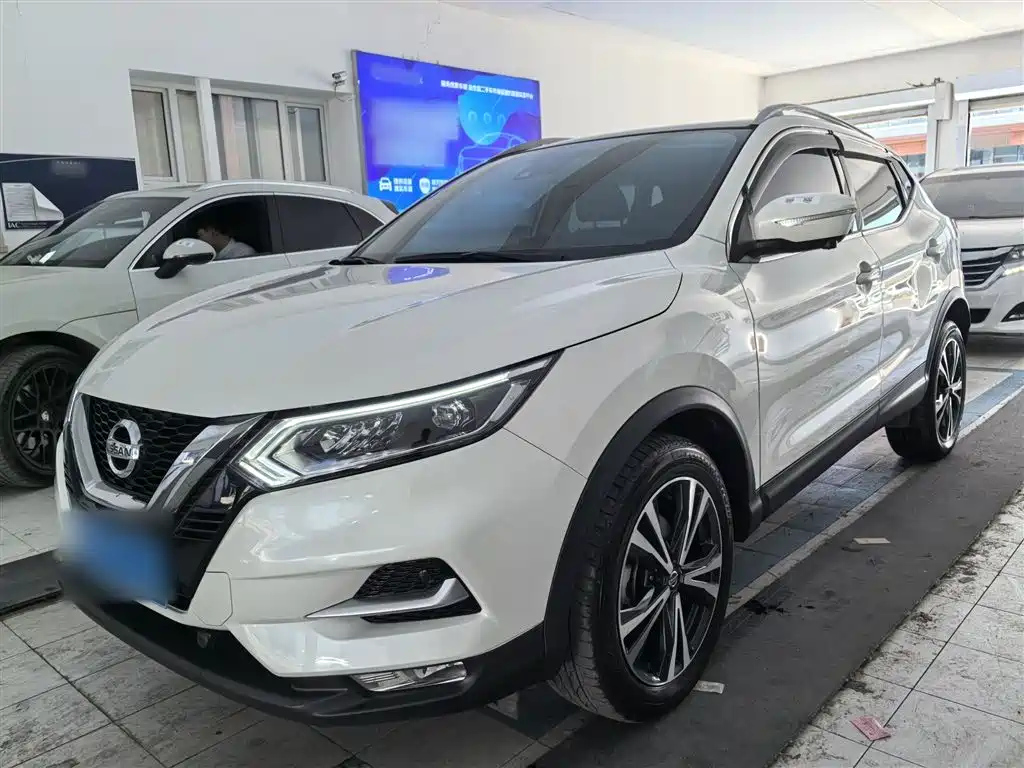 NISSAN QASHQAI 2021