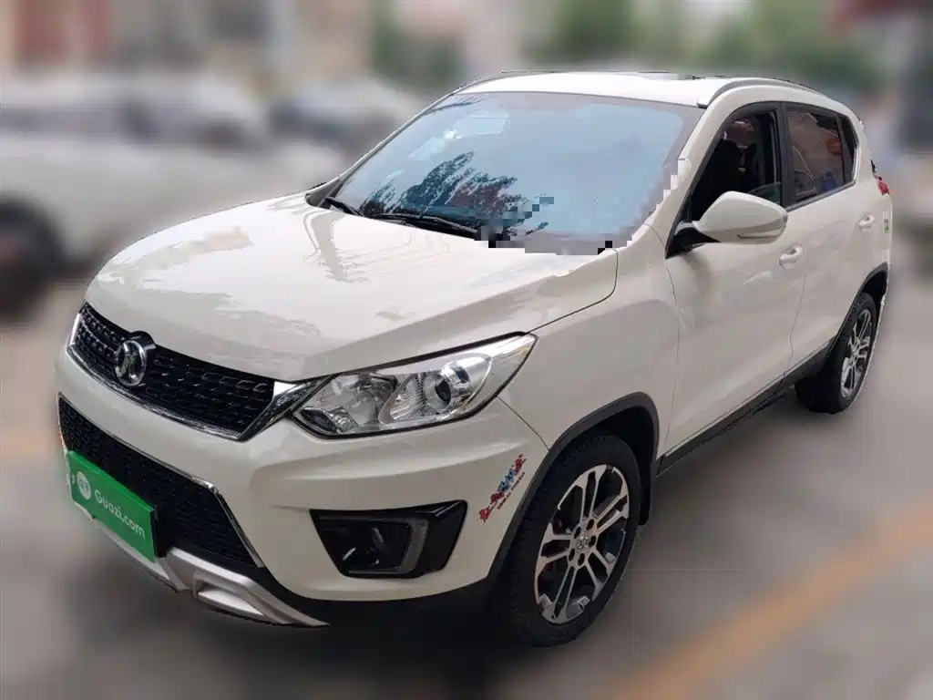BAIC SENOVA X35 2016
