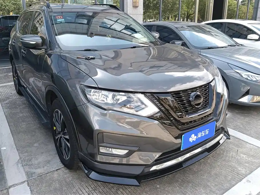 NISSAN X-TRAIL 2017