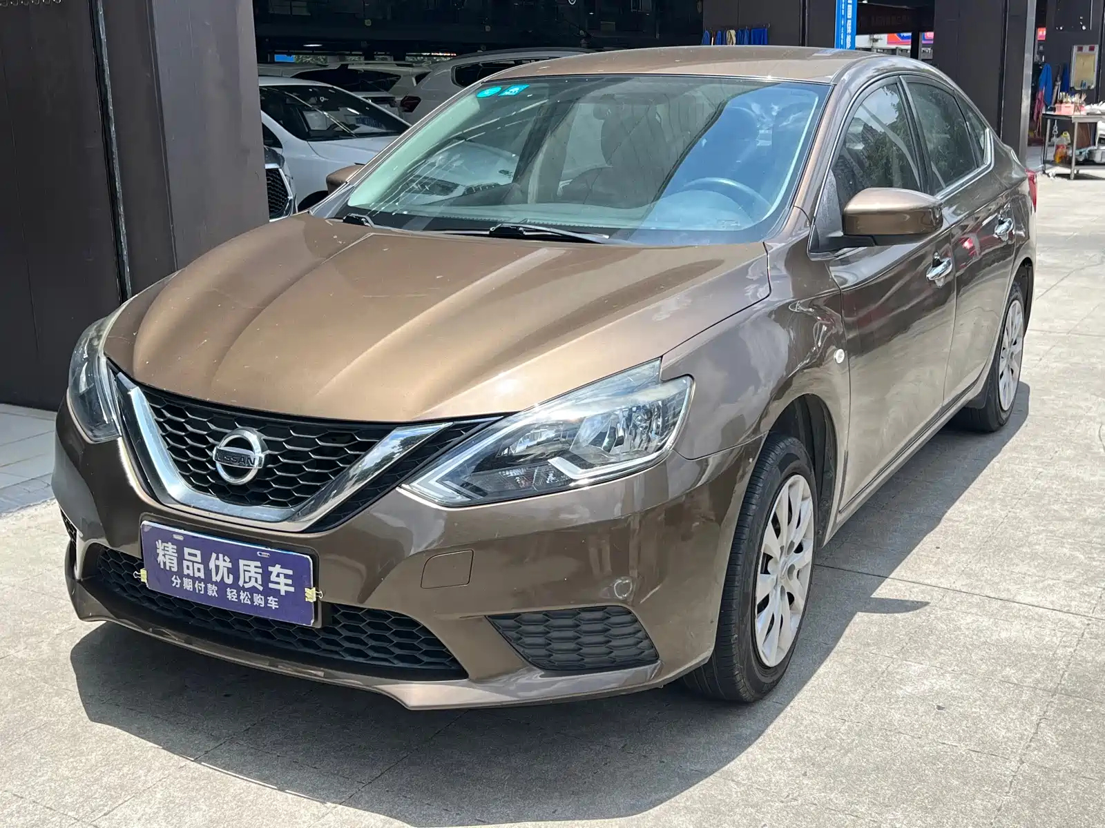 NISSAN SYLPHY 2019