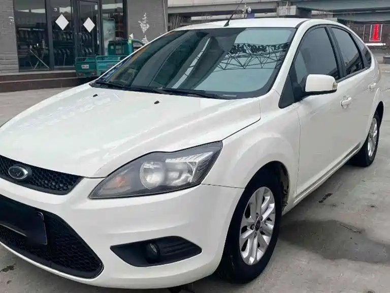 FORD FOCUS 2012