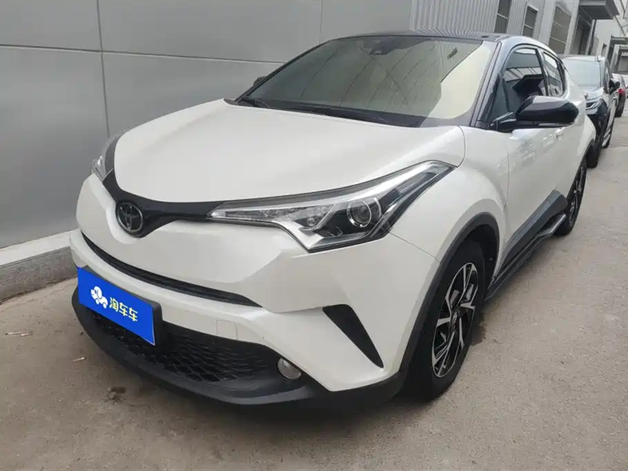 TOYOTA C-HR 2018