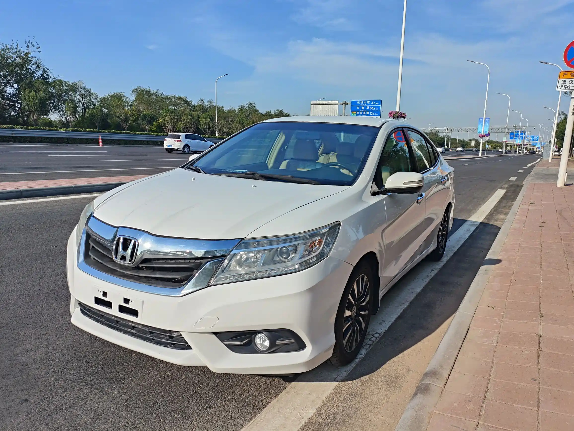HONDA CRIDER 2015