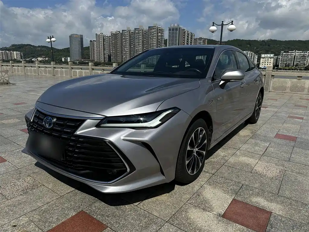 TOYOTA AVALON 2022