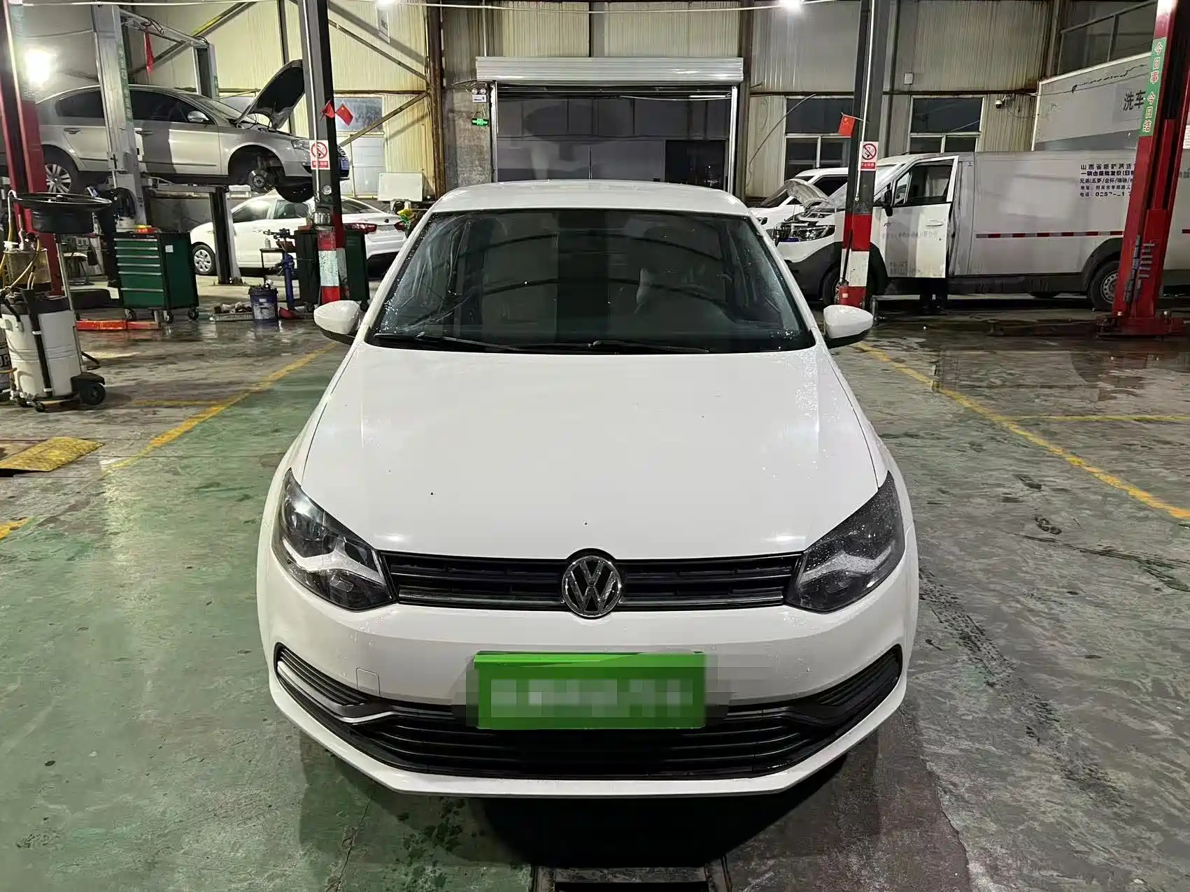 VOLKSWAGEN POLO 2018