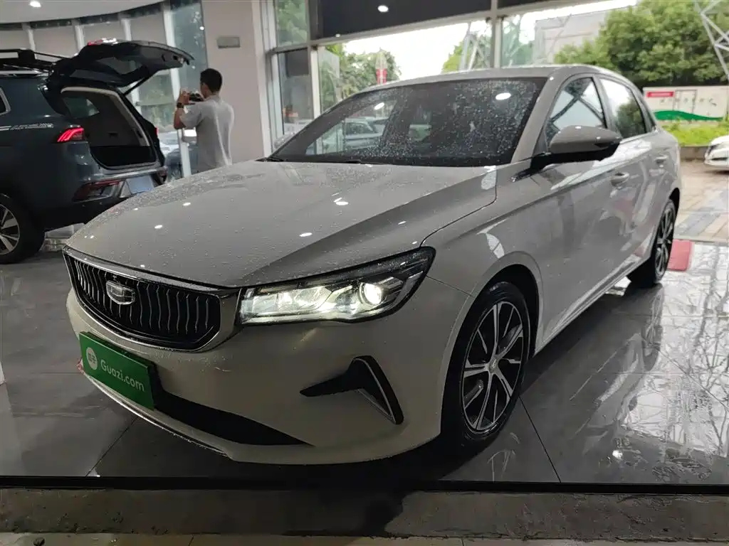 GEELY AUTO EMGRAND 2022