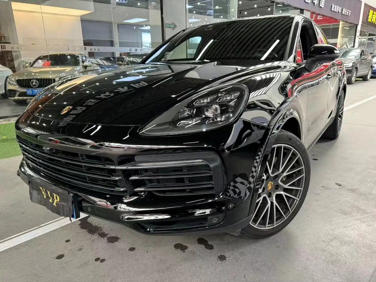 PORSCHE CAYENNE 2019