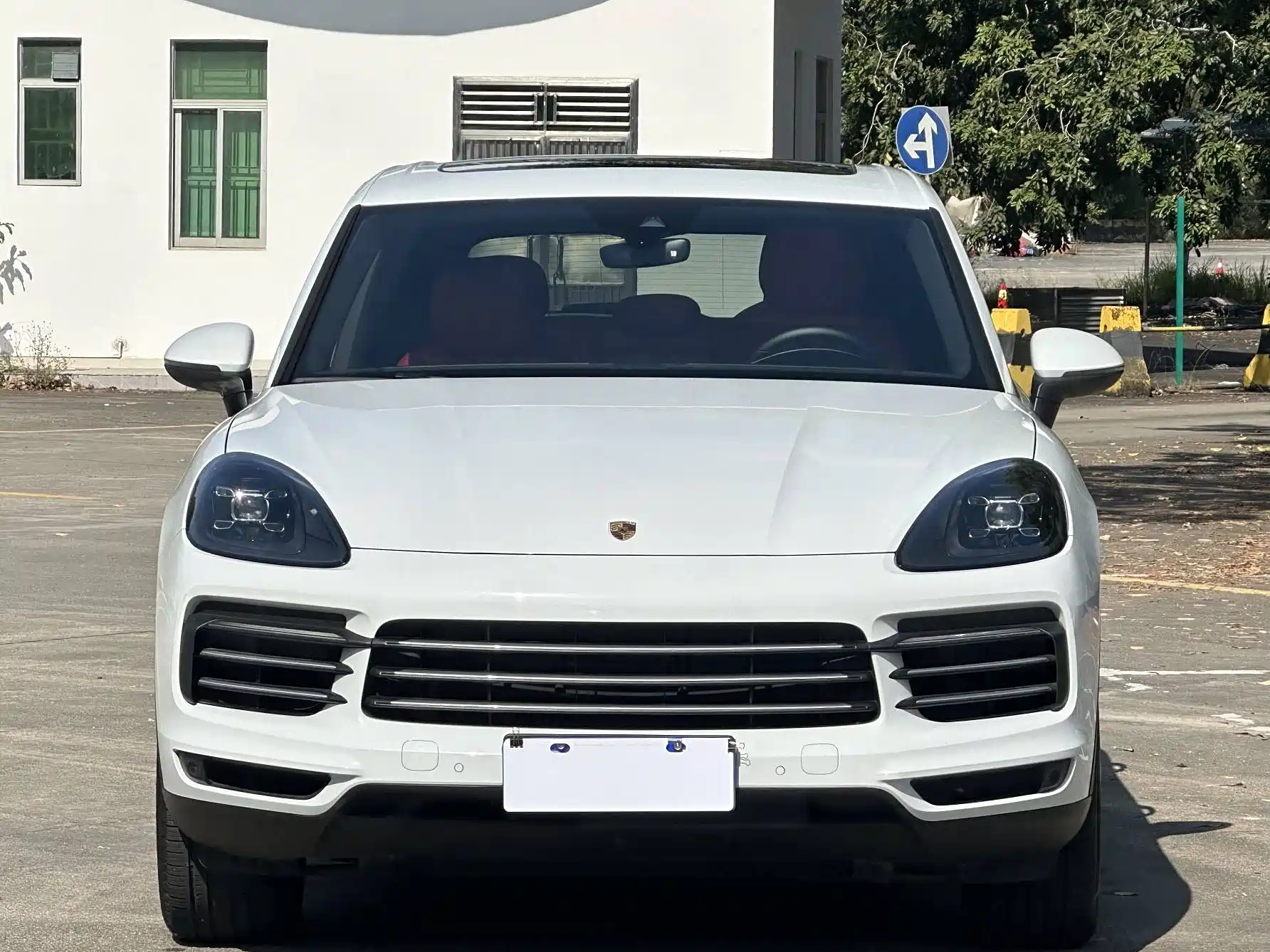 PORSCHE CAYENNE 2019