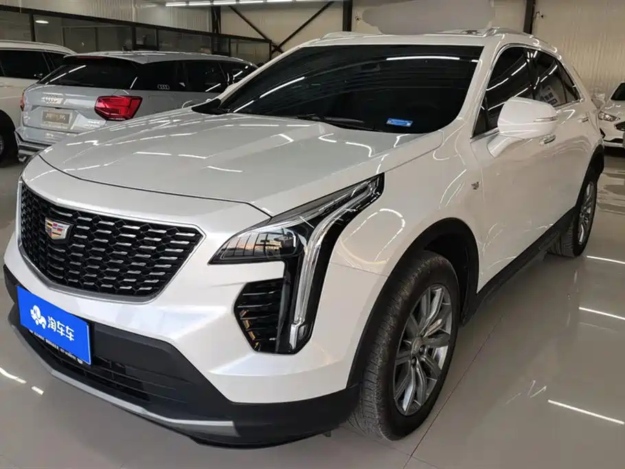 CADILLAC XT4 2021