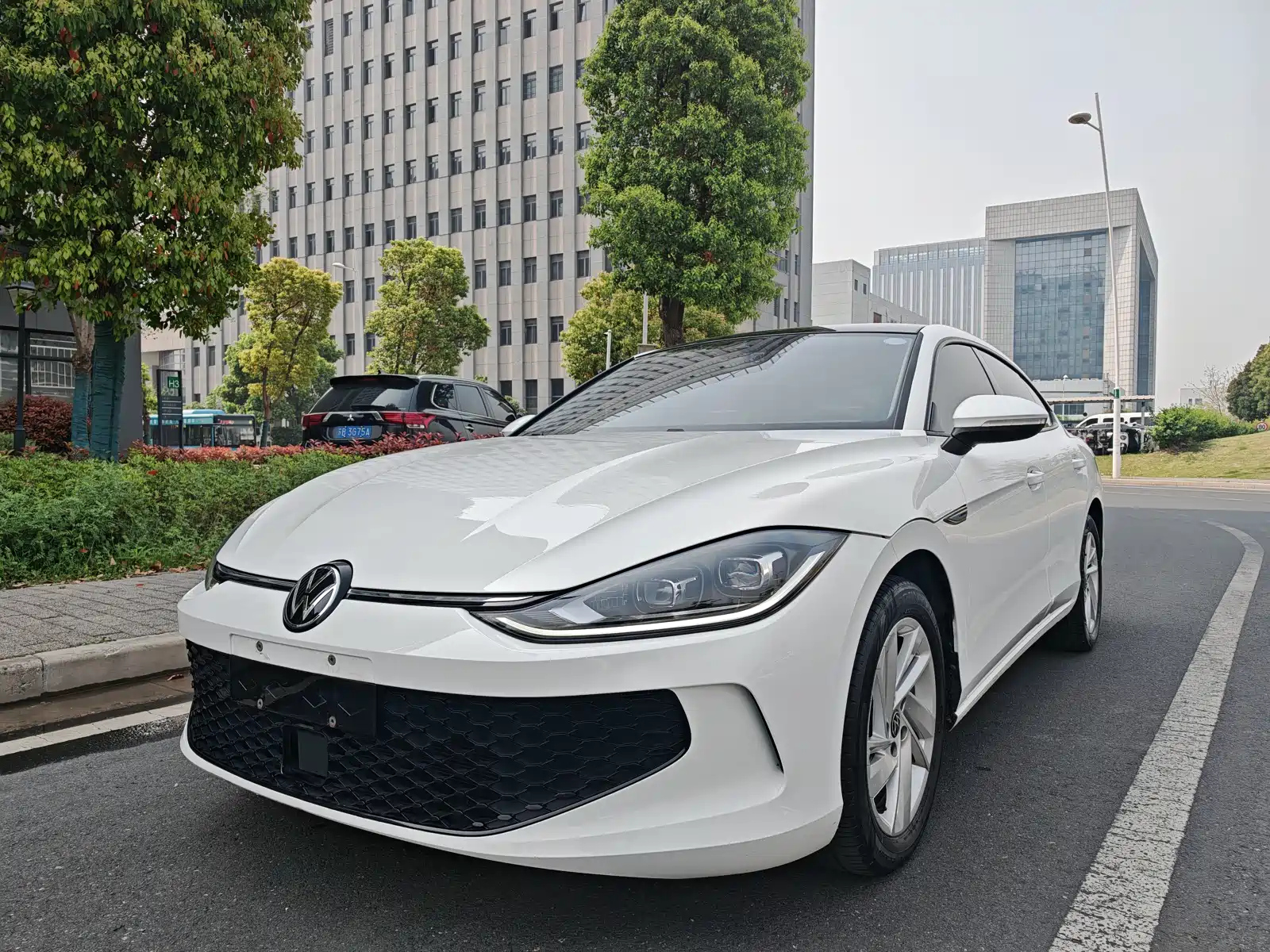 VOLKSWAGEN LAMANDO 2022