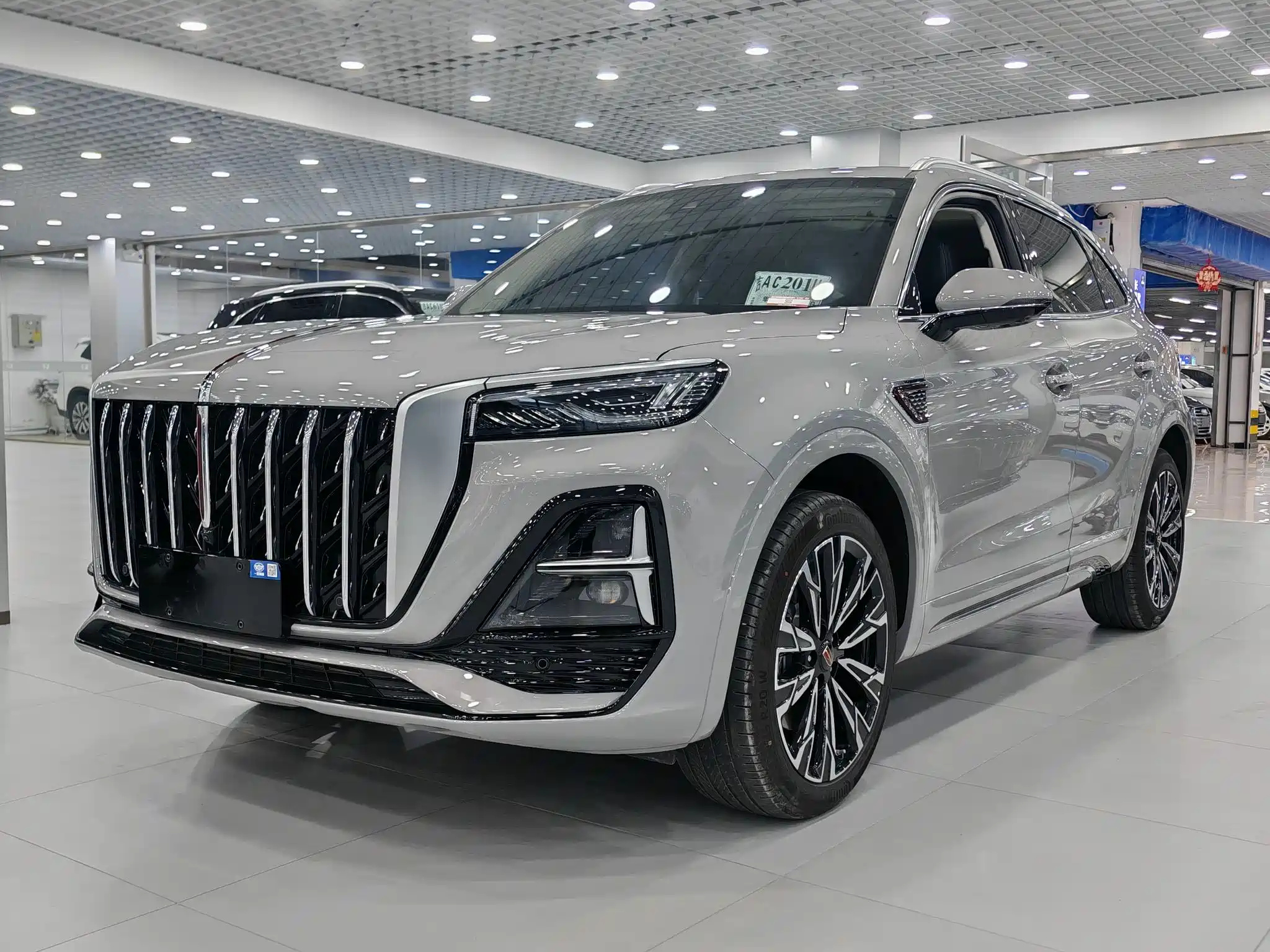 HONGQI HS5 2023