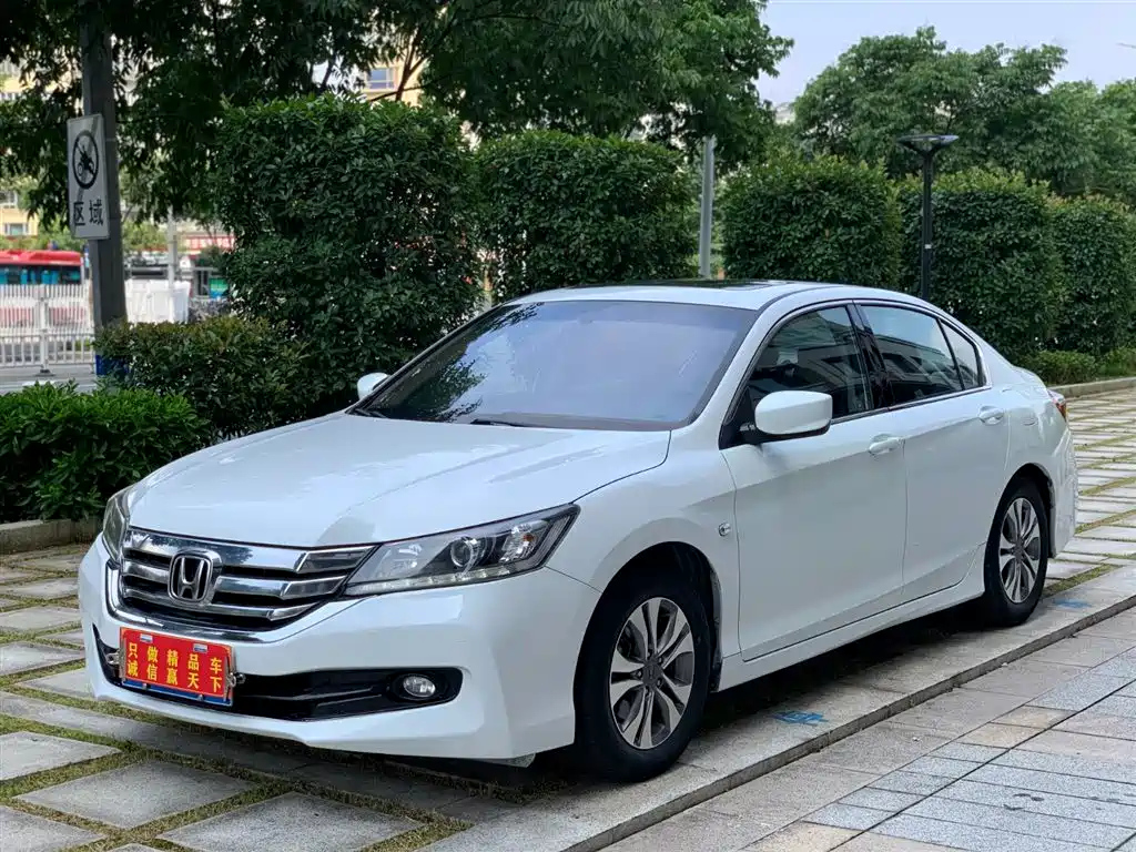 HONDA ACCORD 2015