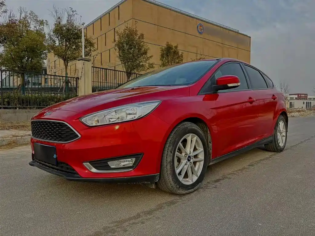 FORD FOCUS 2015